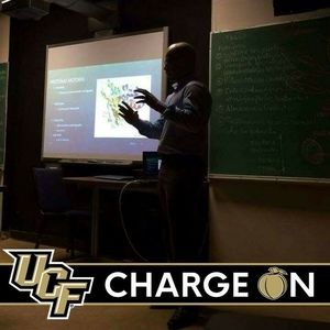 Meet your Posher, Carlos